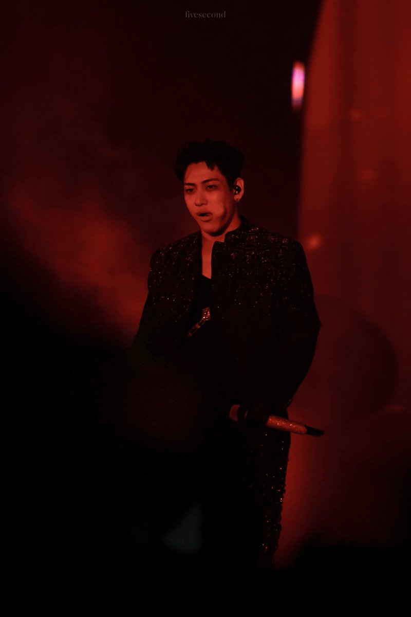 ❤️🖤

<a href="/BamBam1A/">BamBam</a> 
#BamBamHOMETOWNConcertDay1 
#BamBam #뱀뱀
