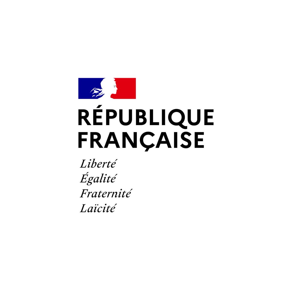 120 ans de loi de séparation des Églises et de l’Etat. 

Il est temps pour la laïcité d’être affirmée dans la devise nationale et d’être élevée fièrement au fronton de nos édifices publics comme symbole de notre détermination contre l’obscurantisme. #République 
<a href="/EmmanuelMacron/">Emmanuel Macron</a>