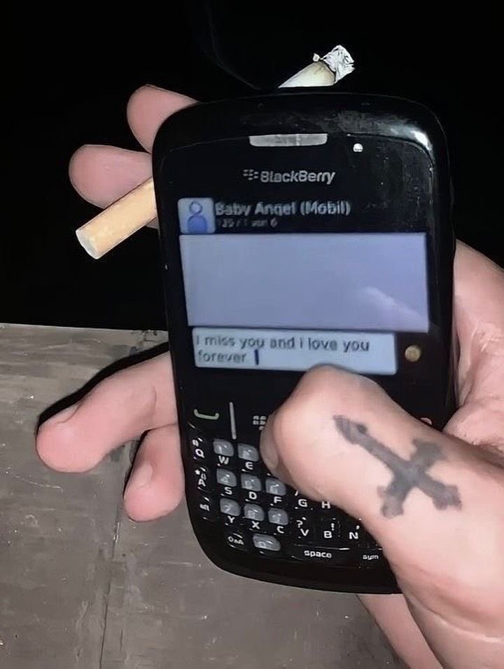 ᅠ ᅠᅠ (@eternalbleed) on Twitter photo 