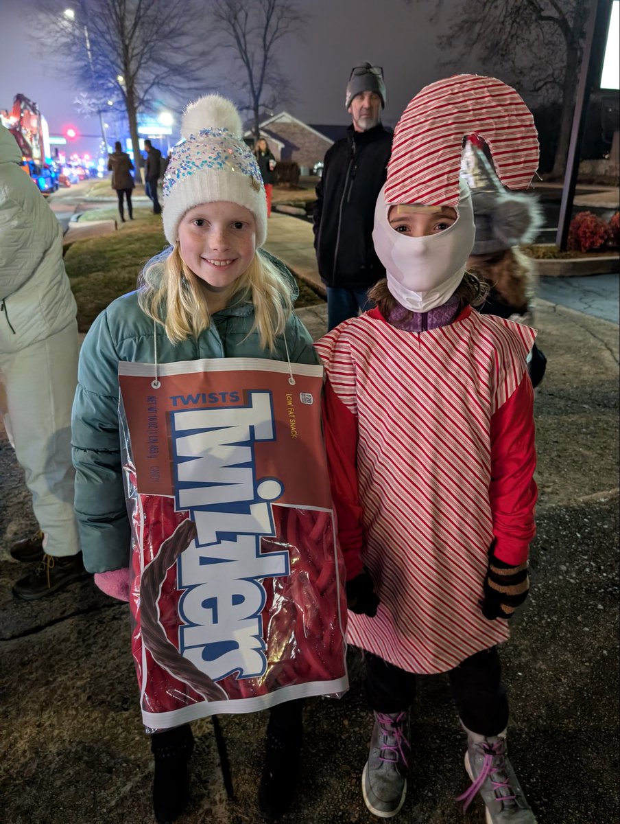 Once again, Farrar brought home 1st Place parade float thanks to the time and effort put in by Cat Murray and Shannon Rich. They create something fantastic every year.