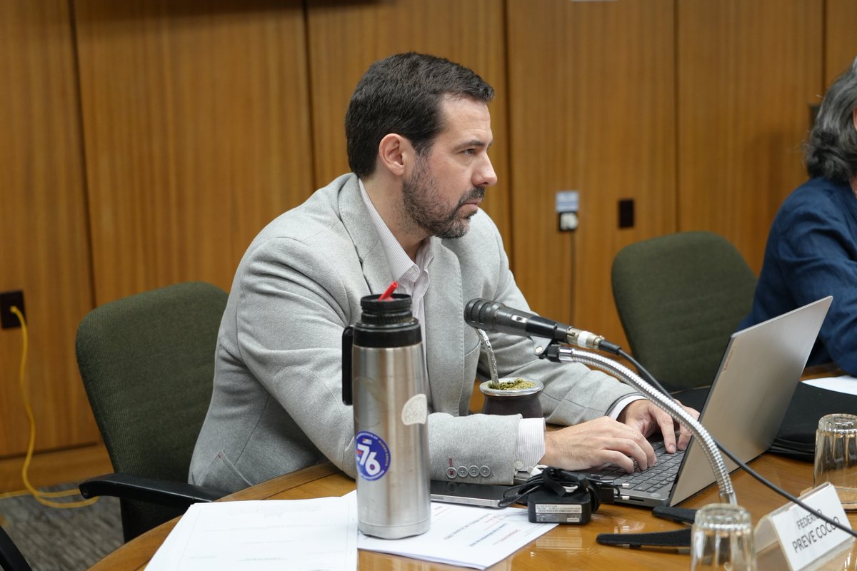 La Comisión de Salud Pública y Asistencia social se reunió para recibir en primer lugar, a su solicitud, al Sindicato Médico del Uruguay; y posteriormente, también a su solicitud, a la Mesa Interinstitucional de Seguridad Acuática (MSP).
