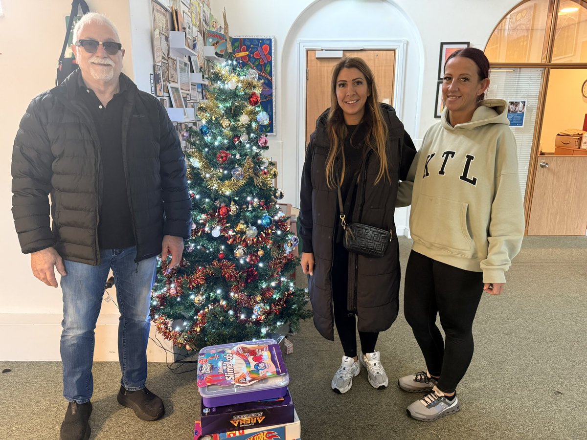 Cherry Grove Primary School and Nursery tweet media