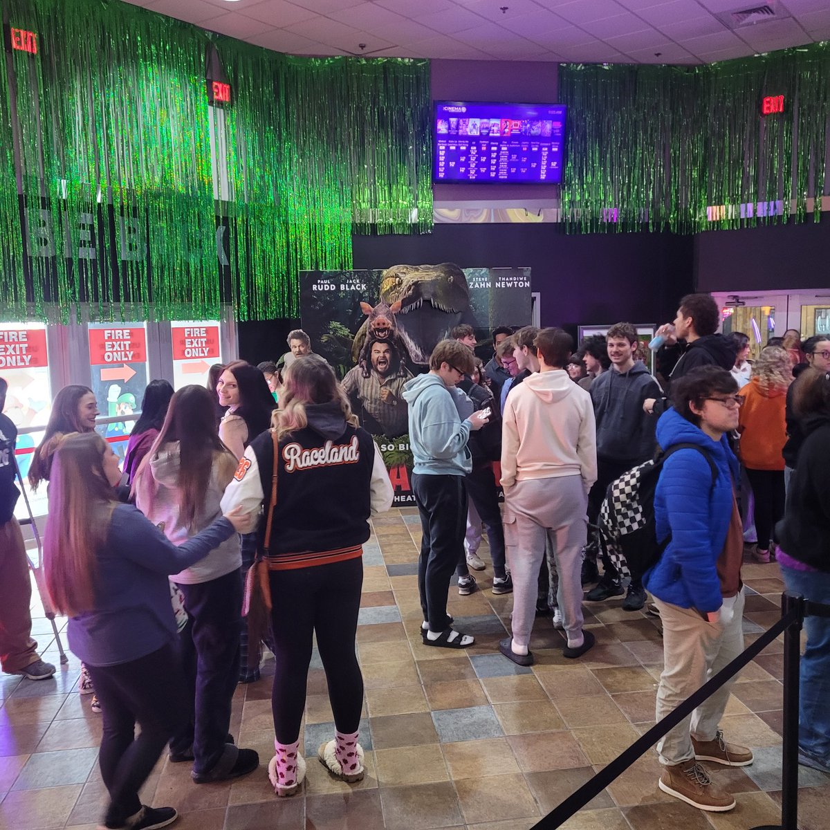 Tom Collins tweet media