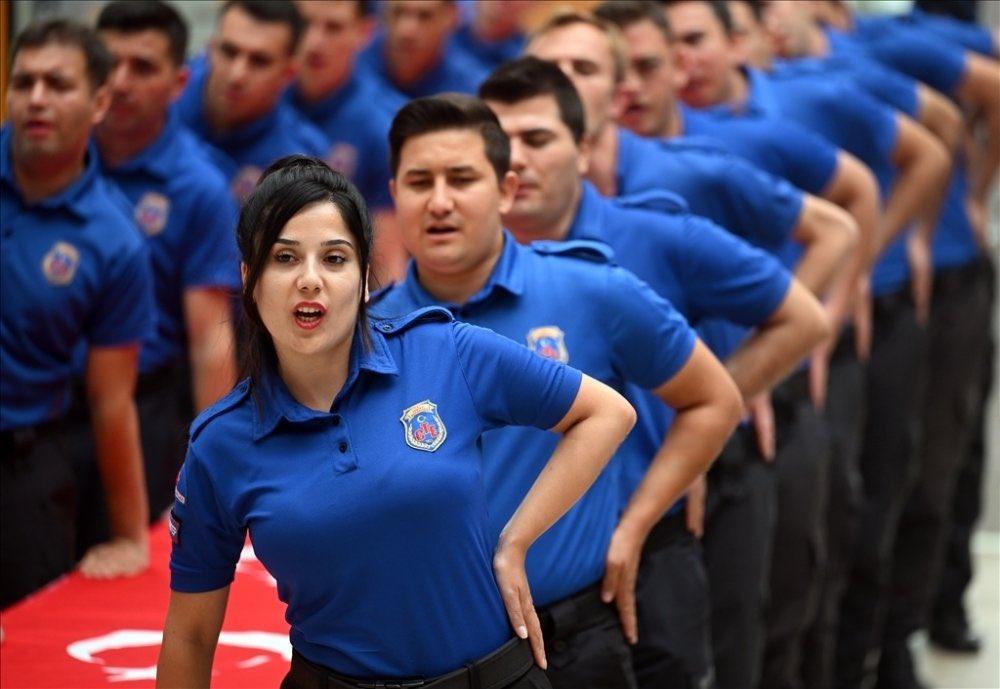 Ceza infaz kurumlarında, vatandaşın huzur ve güvenliği için 7 gün 24 saat fedakarca, canla başla görev yapan İnfaz Koruma Memurları hak ettikleri maaş artışının yapılmasını bekliyor.🇹🇷
<a href="/burhanduran/">Burhanettin Duran</a>
<a href="/yilmaztunc/">Yılmaz TUNÇ</a> <a href="/memetsimsek/">Mehmet Simsek</a>
<a href="/NumanKurtulmus/">Numan Kurtulmuş</a> <a href="/YavuzEnis/">Enis Yavuz Yıldırım</a>
#İnfazKorumaYargıPaketine