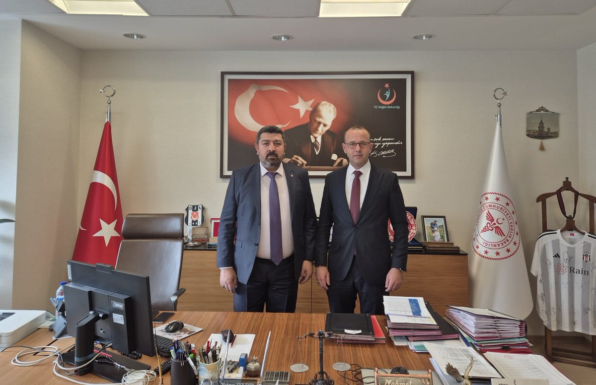 ÖZTÜRK, SAĞLIK BAKANLIĞI DİSİPLİN İŞLEMLERİ DAİRE BAŞKANI VE SÖZLEŞMELİ YÖNETİCİ ATAMA DAİRE BAŞKANI AKBAYIR’I ZİYARET ETTİ

Genel Başkan Yardımcımız İsmail Öztürk, Sağlık Bakanlığı Disiplin İşlemleri Daire Başkanı ve Sözleşmeli Yönetici Atama Daire Başkanı Mehmet Akbayır’ı