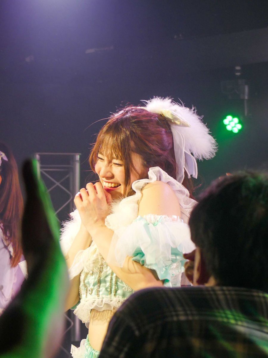 xxkeytyxx655321's tweet photo. #新谷亜由美生誕延期ライブ
#新谷亜由美
その2
相変わらずいい表現力してますよね
今回一番残念なのは
亜由美さんだと思うし
喉治して
生誕にしろ
10周年にしろ楽しませて貰いますね
#新谷亜由美
#adulty
#happy少女
#あゆみそじ
#ねぇねぇしんやさん
#zeussapporo https://t.co/s2iQZi9gHx