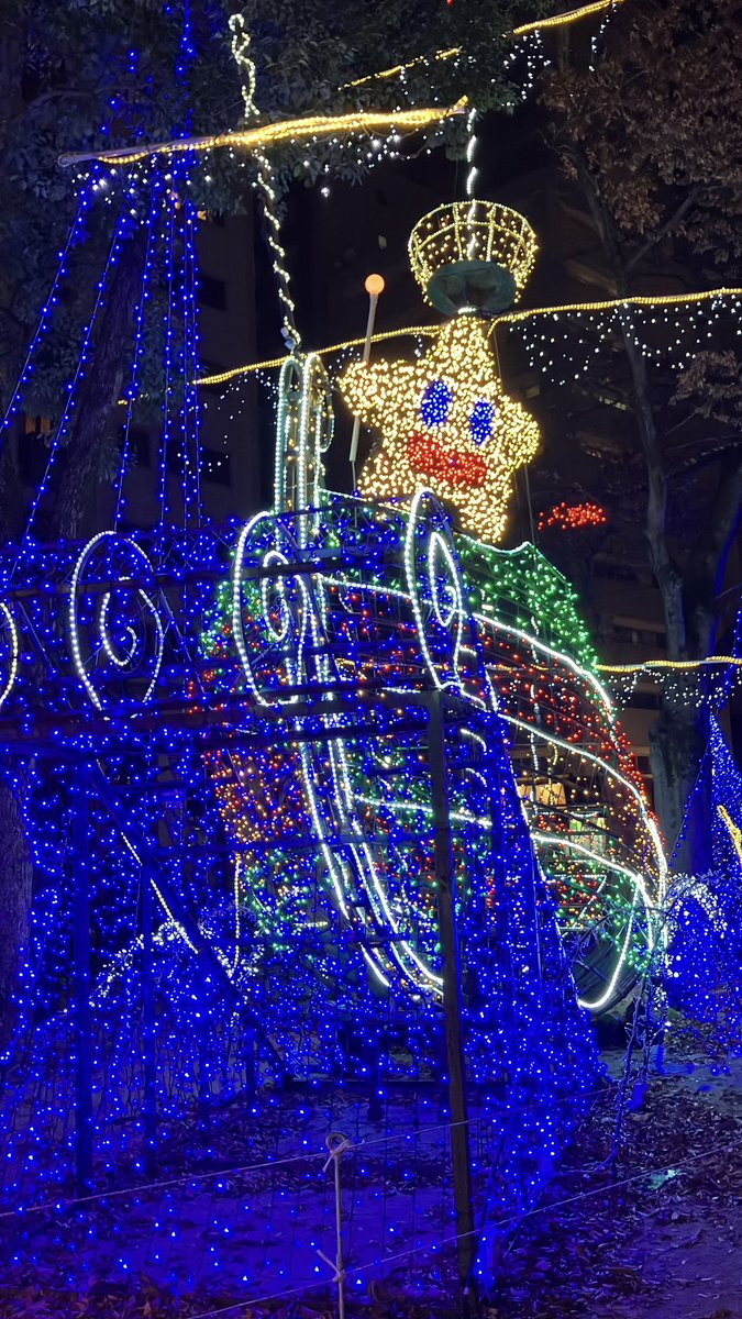 Koke_love83's tweet photo. 仕事帰りに観に行ったドリミネーション。
今年も綺麗でした♪
#イルミネーション　#ドリミネーション
#広島 https://t.co/TOvm21wWbf