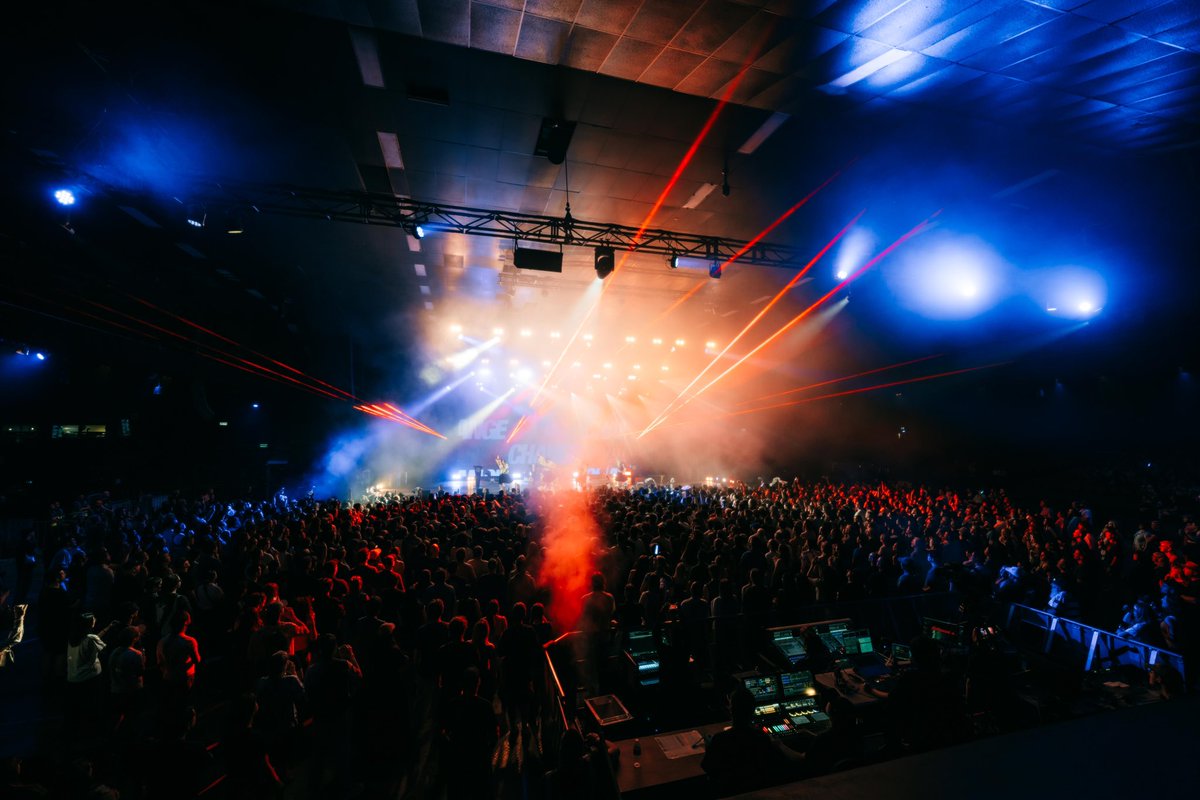 japanleaders's tweet photo. THE MARCHING OF AG! TOUR 
🇦🇺  MELBOURNE   🪐at FESTIVAL HALL
#THEMARCHINGOFAGTOUR https://t.co/CF3z78vKD5