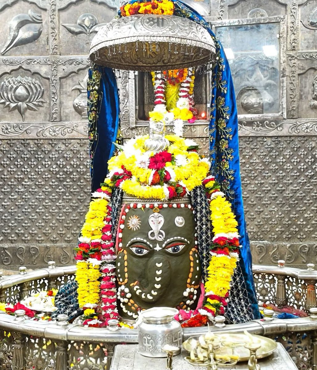 _Yatharth_29's tweet image. महाकालाय विद्महे कालानाथाय धीमहि तन्नो रुद्रः प्रचोदयात्॥ 🙏🏻