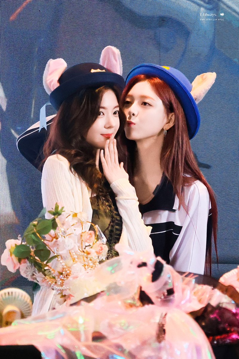 250817 MAKESTAR FS

#있지 #ITZY 
#리아 #Lia
#유나 #YUNA 

#HappyYunaDay #유나
#오늘_유난히_빛이나는_유나야_생일축하해
#Chapter22WithYUNA