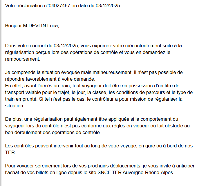 ThError14's tweet photo. On m’avait initialement indiqué que je pourrais être remboursé au guichet de la gare, mais on m’a ensuite précisé que la demande devait être effectuée en ligne et mainteneant vous me dit que ce n'est pas possible en ligne non plus https://t.co/CAk1Tpp41R