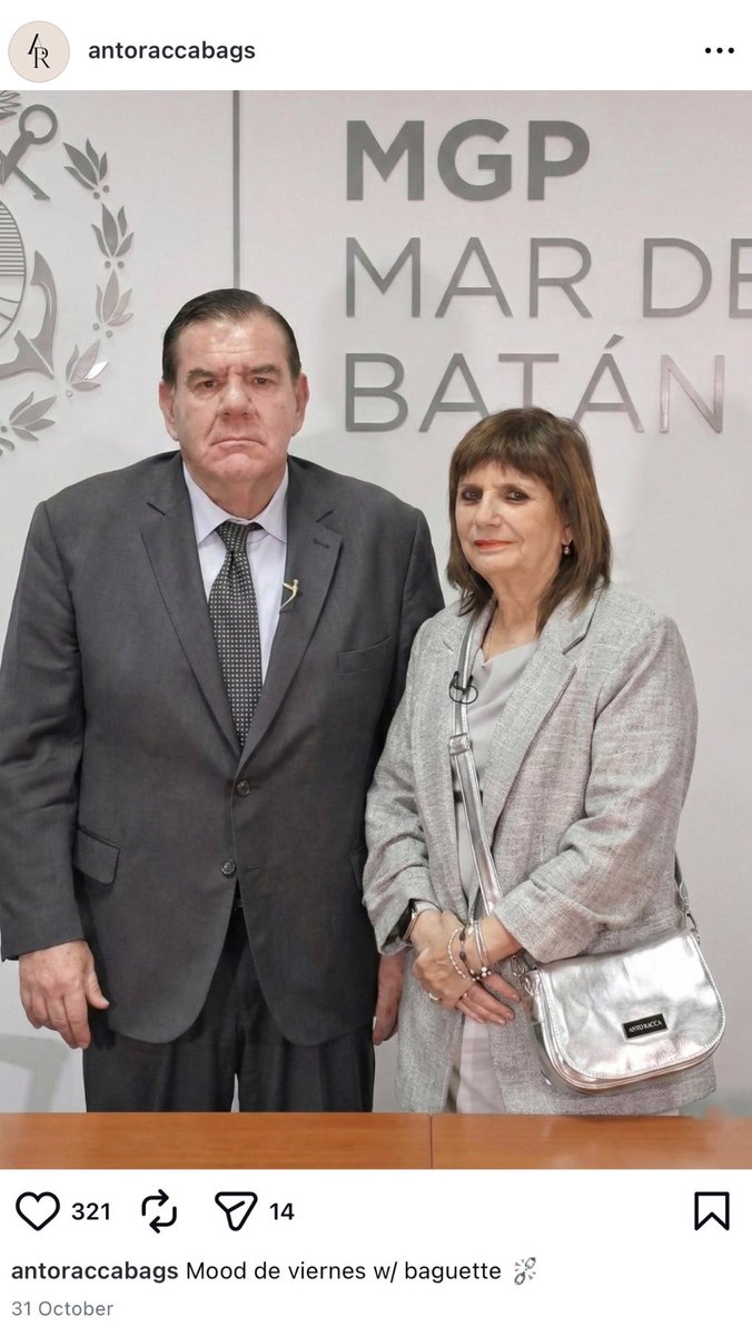 marthalamartha's tweet image. 👀