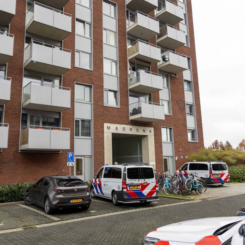 Aanhouding na dode op balkon in Almere