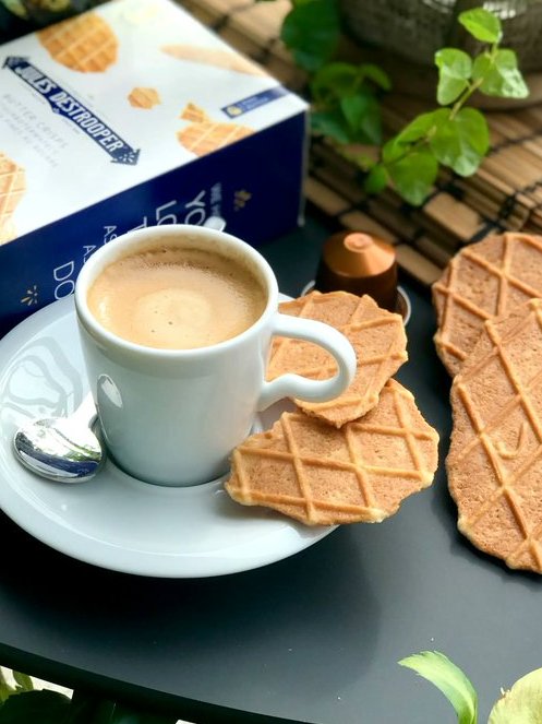 junedarville's tweet image. 🇧🇪 𝐉𝐮𝐥𝐞𝐬 𝐃𝐞𝐬𝐭𝐫𝐨𝐨𝐩𝐞𝐫 𝐁𝐢𝐬𝐜𝐮𝐢𝐭𝐬
🇧🇪 If you ask us, Jules Destrooper makes the best #Belgian #biscuits in this country. But do you know who Jules was and how he started his bakery.
🇧🇪 Read more &amp;gt;&amp;gt; lucandjune.com/jules-destroop…