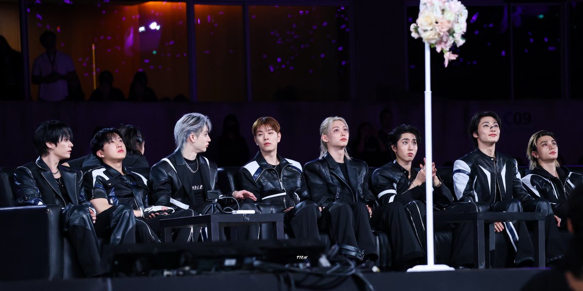 251206 AAA 2025

#StrayKids #스트레이키즈