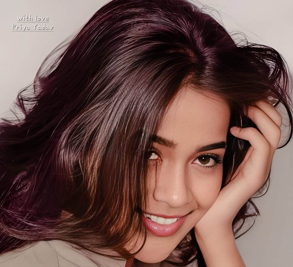 CutePriyaYadav's tweet image. Just me, my smile, and a whole lot of magic 
With love, Priya Yadav 💋 
#PriyaYadav #DesiGirl #BrownEyedBeauty #HairFlip #SmileThatKills #IndianBeauty #GlowFromWithin #SelfLove #BossLady #DesiVibes #InstaGood #PhotoOfTheDay #FeelingBeautiful #SlayQueen #WithLovePriya