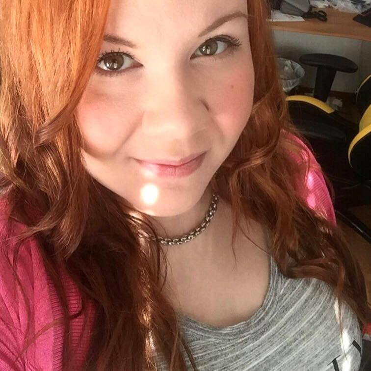 FrauenDaten's tweet photo. User:Miss_Sunshine

Noch immer Single, also will ich mein Glück mal hier versuchen und schaue was sich so ergeben kann für mich.

Wenn du aus meiner Nähe kommst,dann freue ich mich dich kennenzulernen. 

#singledeutsch #single #flirten #singlefrau https://t.co/tQOY2TASUd