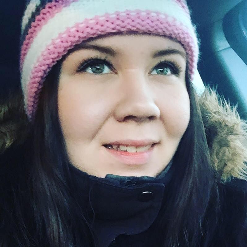 FrauenDaten's tweet photo. User:Miss_Sunshine

Noch immer Single, also will ich mein Glück mal hier versuchen und schaue was sich so ergeben kann für mich.

Wenn du aus meiner Nähe kommst,dann freue ich mich dich kennenzulernen. 

#singledeutsch #single #flirten #singlefrau https://t.co/tQOY2TASUd