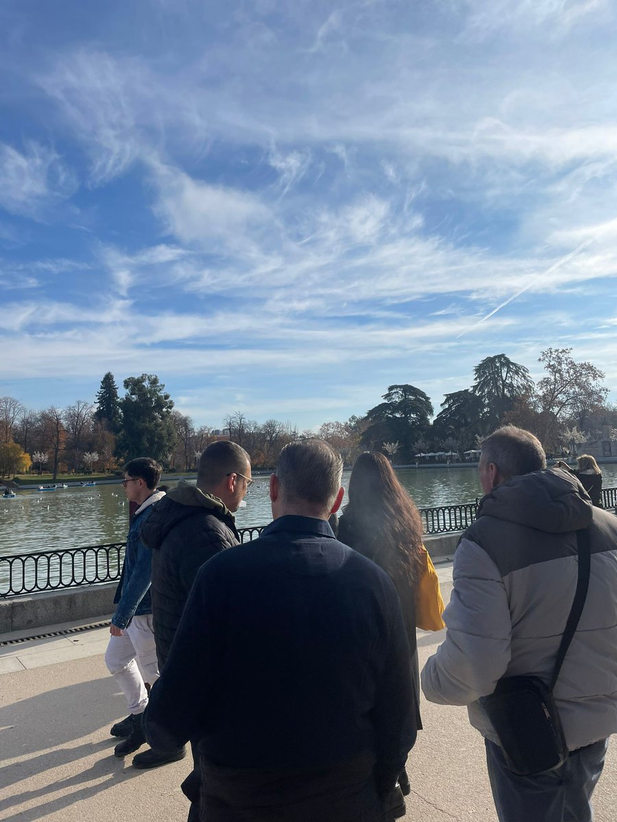Lunes festivo en el retiro...