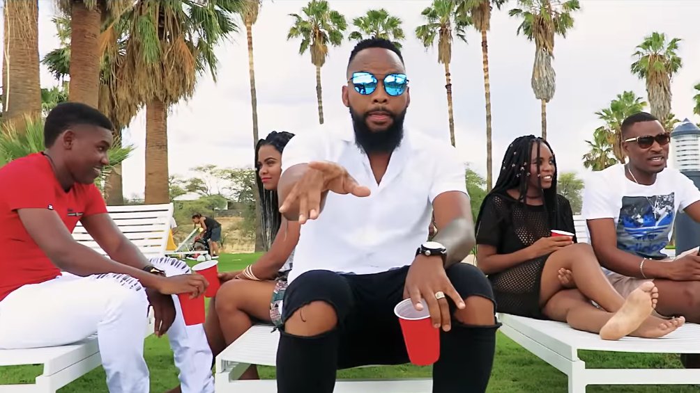 mOkapendi's tweet image. Gazza's "Get It On Tonight" is the greatest Namibian Summer release of all time.🌦️

Sunny Boy came close once with the "Young Wild and Free", but he almost tore his ACL.

We are now on 21 million views on YT. Gazza is him bro.🐐🔥🔥🔥