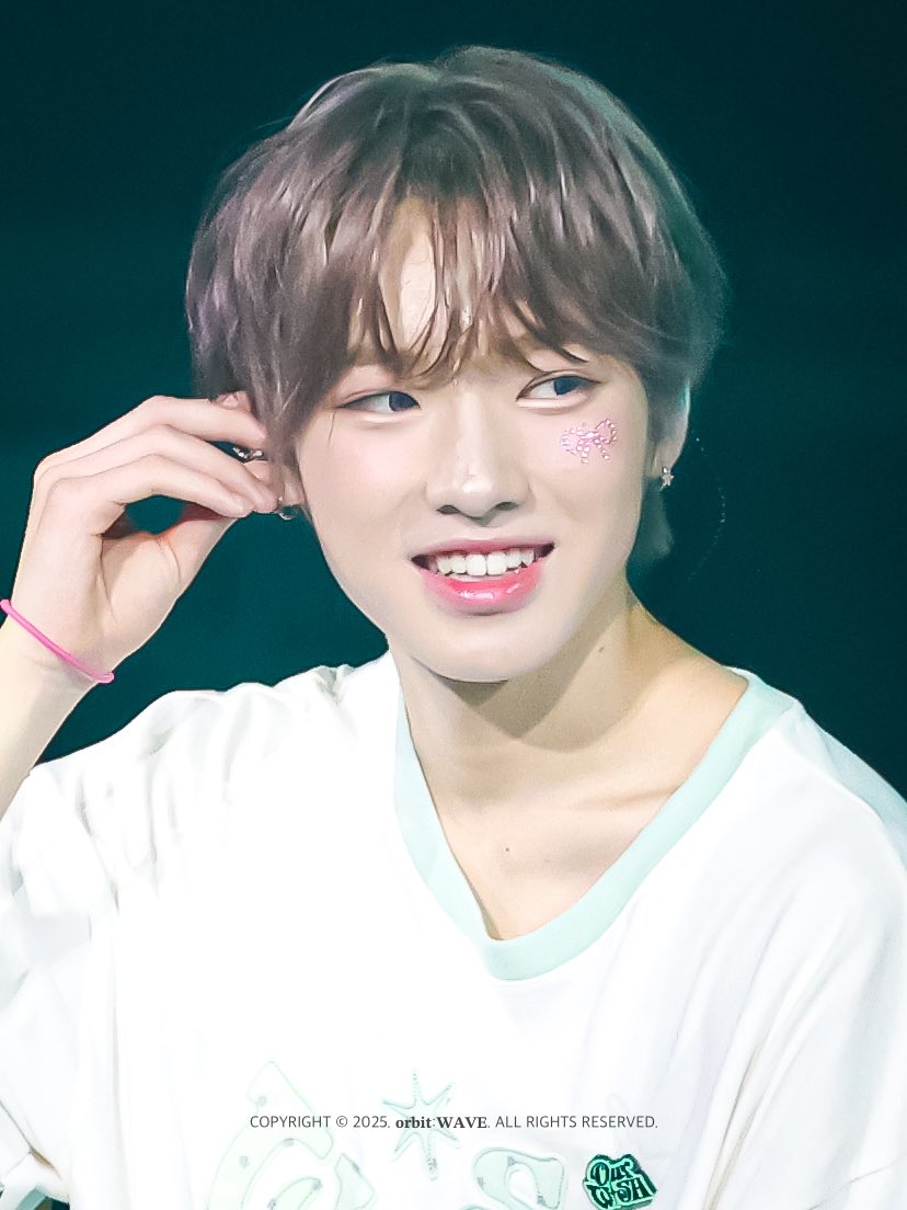 orbitw_'s tweet image. 경수와 NCT WISH(사쿠야)를 좋아하고
사진올릴 계정이 필요해서 만든 계정입니다,,
제가 갈수있는 공연만 가기때문에 느리게 굴러가요,,
첫째 동그라미와 막내 동그라미 잘 부탁드립니다 (´⌣`ʃƪ)💖