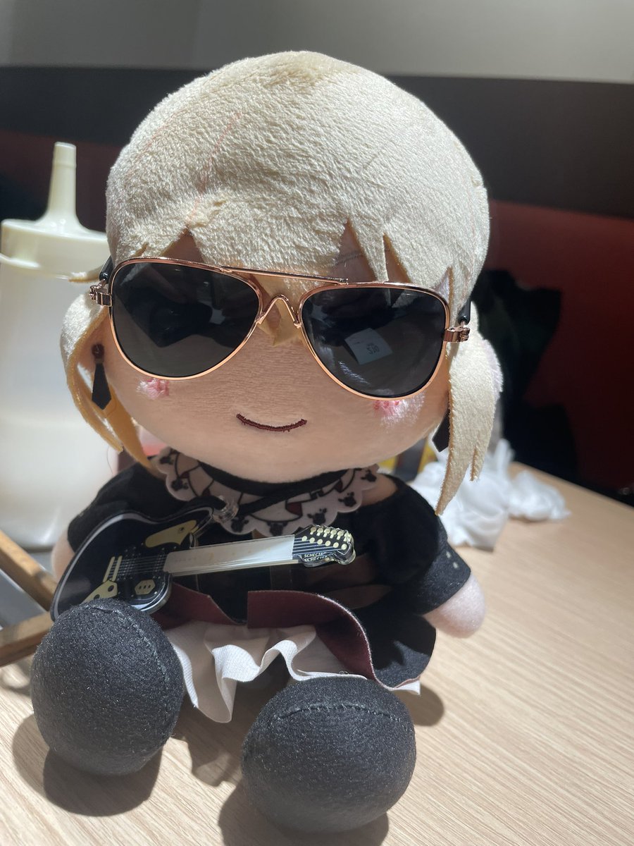 PresSumimi's tweet photo. 😎😎 https://t.co/bOVgj17z3F