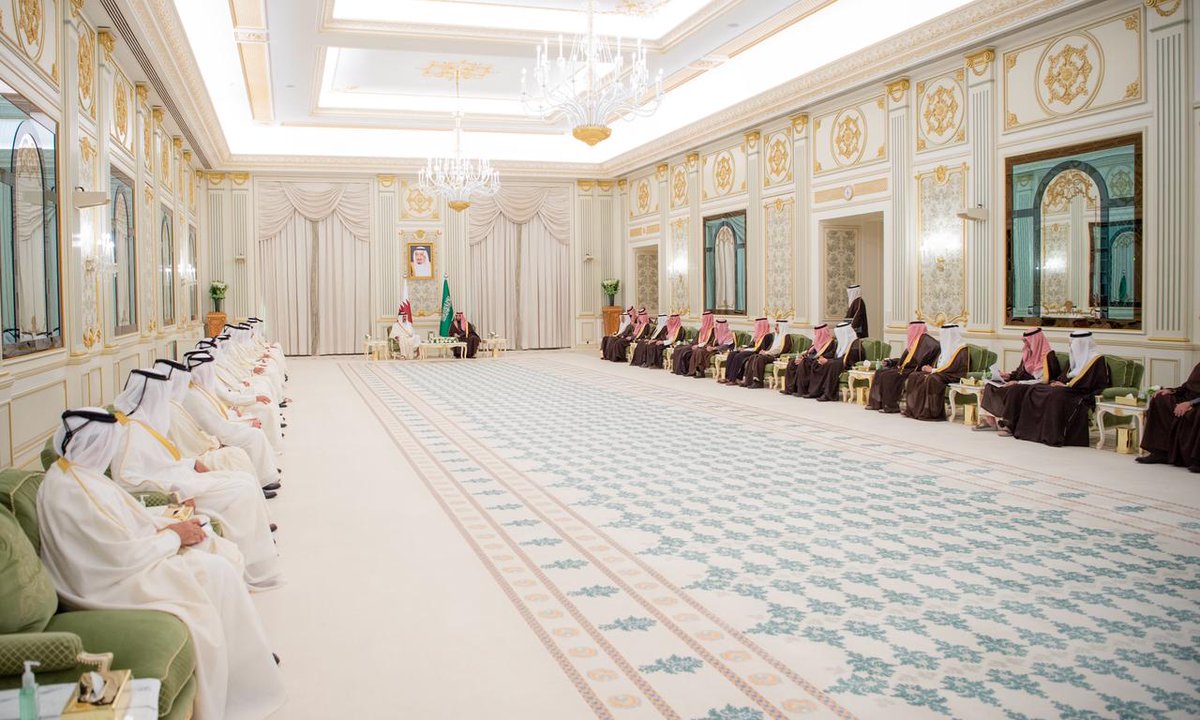 سمو #ولي_العهد وسمو أمير دولة قطر يعقدان جلسة مباحثات في قصر اليمامة بالرياض.
#أمير_قطر_في_الرياض
#واس