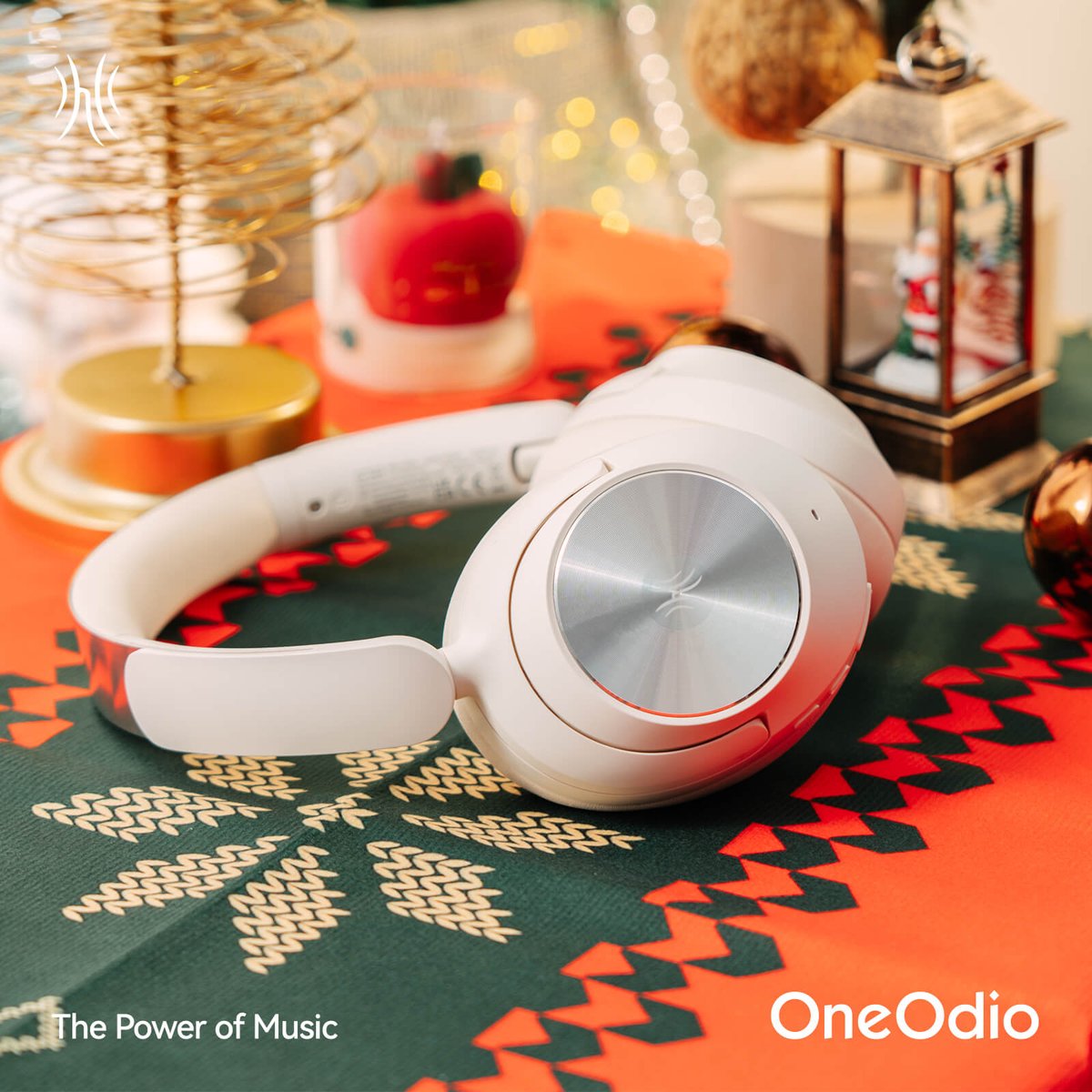 🎧✨ Block the world, enjoy the moment.

The OneOdio Focus A6 delivers 98% noise cancellation, Hi-Res LDAC sound, 75H battery, Bluetooth 6.0/USB-C dual mode, and crystal-clear calls.

Perfect for travel, work, and holiday downtime.
-
-
-
#OneOdio #FocusA6 #ANC #HiResAudio