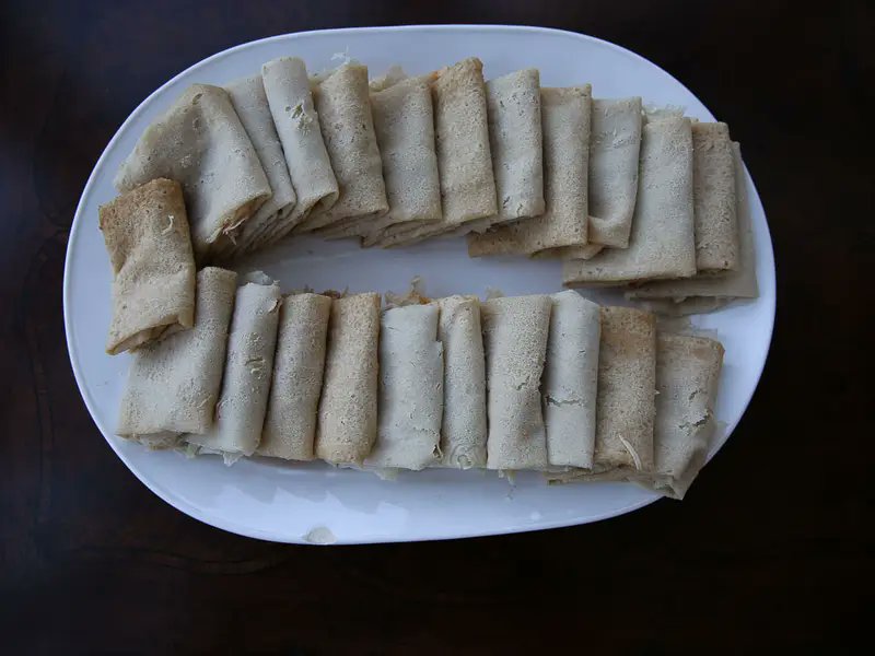 SudaneseCulture's tweet photo. Kisra is One of The Main Dishes in Sudan Made From Sorghum Flour

#SudsneseCulture 
#ثقافة_سودانية https://t.co/vJ4RacR0Su