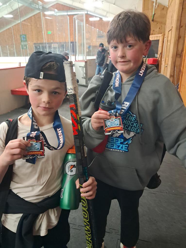 newenglandwolv1's tweet image. What a fantastic weekend of hockey for our 10U.  Against competition from Massachusetts &amp;amp; the rest of New England, our squad earned a berth into the finals &amp;amp; finished as runner up.
Robinson, Manning, Seager, Cuthbert, OBrien, Russell &amp;amp; many more played their hearts out. #newolves