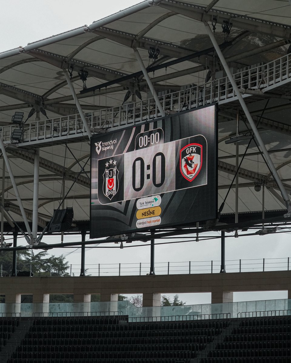 Evimiz, hazır. 🏠

⬛⬜