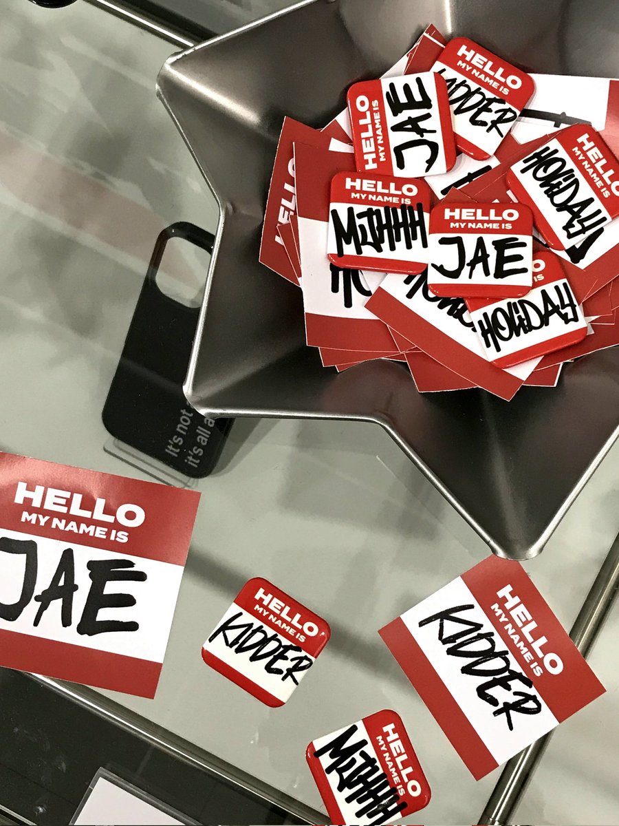 미애.. tweet media