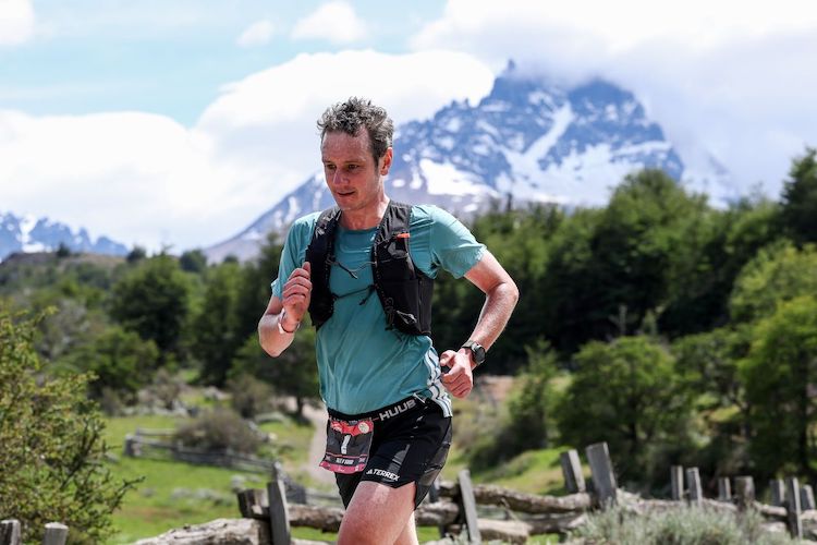 Alistair Brownlee reaparece con podio en el Xtreme Patagonman 
triatlonchannel.com/2025/12/08/ali…