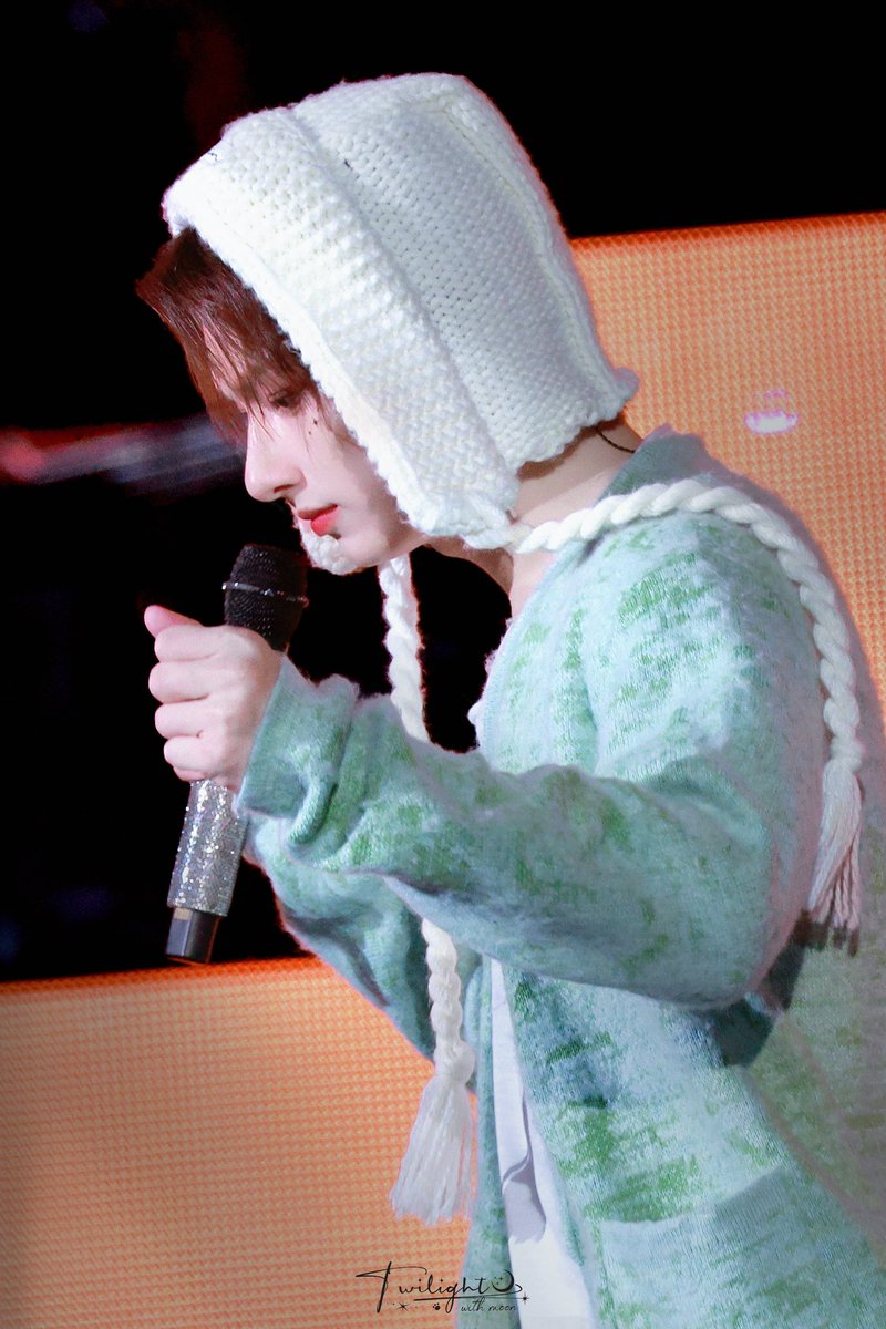 🫳🏻🫳🏻🫳🏻
#Junhui #문준휘 #JUN #文俊辉 #ジュン