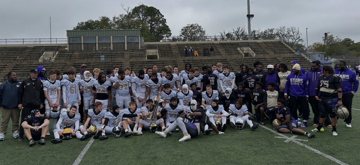 erik_cino's tweet photo. Huge thank you to the Philadelphia Little Quakers for an unforgettable 2025 trip to New Orleans! 

Bonding with my Council Rock South high school brothers and new teammates, touring LSU, and winning the Friendship Bowl 22–6 against the Crescent City Stars was incredible. 

Grateful to all the coaches, volunteers, and alumni who made this possible. 

Once a Quaker, always a Quaker! 🏈⚜️

QB Joey Saracino c/o 2029
Council Rock South H.S.
Joeyspags06@gmail.com
@saracino70534