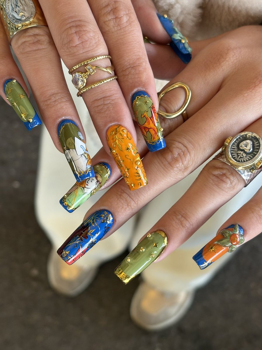 zeddzzed's tweet photo. L’inspi vs les ongles https://t.co/u11chk0ctS