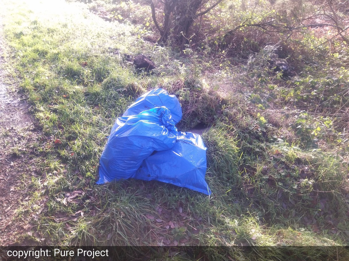 PureProject1's tweet image. Thanks again to the Athdown Pure Mile Volunteers for all their litter picks of this beautiful part of West Wicklow