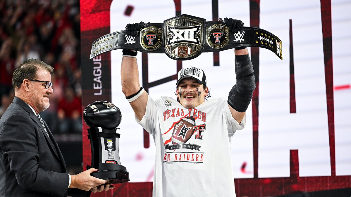 Big12Conference's tweet image. Weekend memories with 85,519 of our closest friends 🎞️

#Big12FB | @EdwardJones