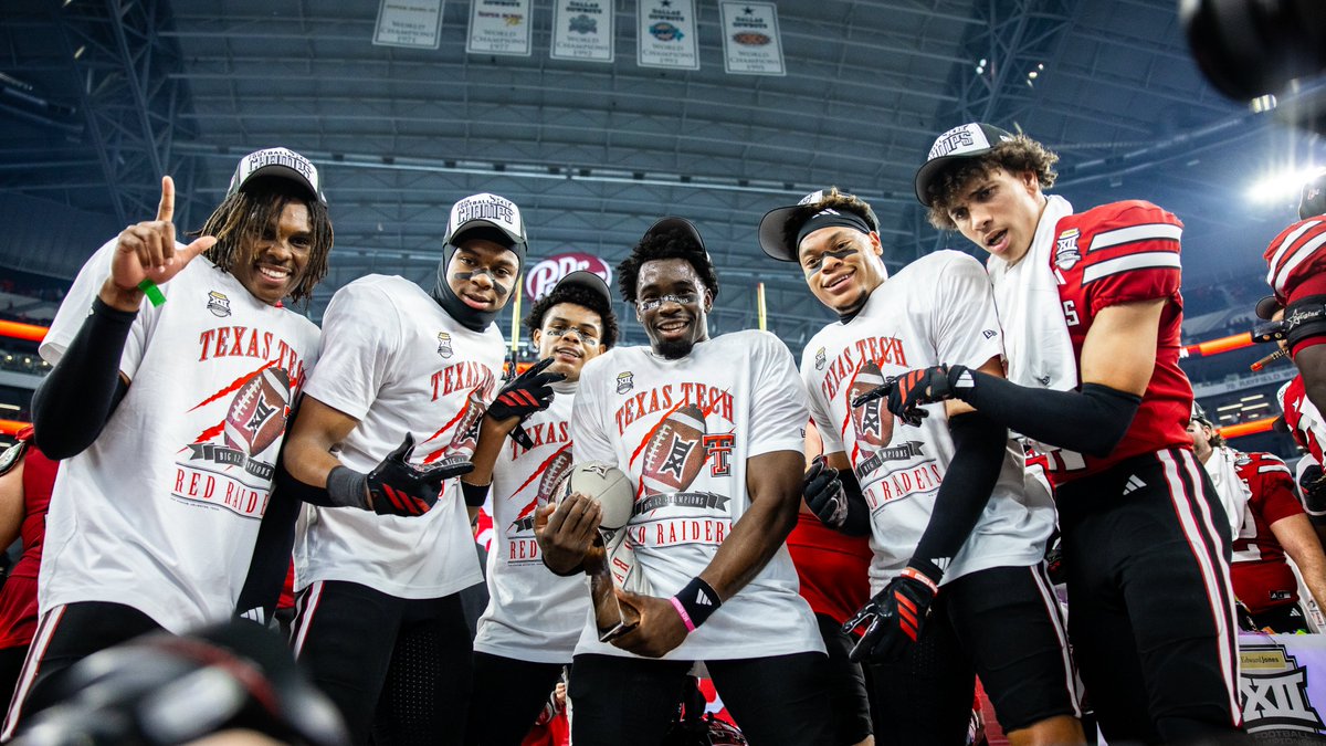 Big12Conference's tweet image. Weekend memories with 85,519 of our closest friends 🎞️

#Big12FB | @EdwardJones