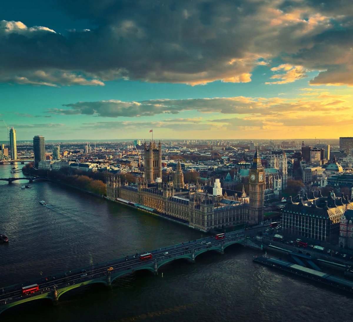 #LondonHomeBuyers Have Paid £25 Billion in #StampDuty in the Last 10 Years loom.ly/lJg0_qc