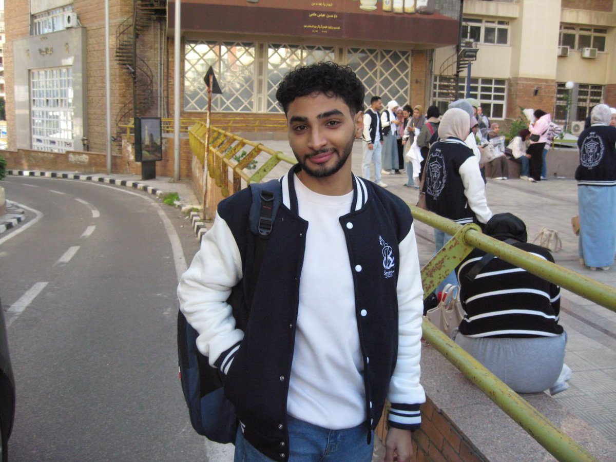 JoeEgho's tweet photo. اتخرجت؟؟؟؟ https://t.co/VA6KtaFXNu