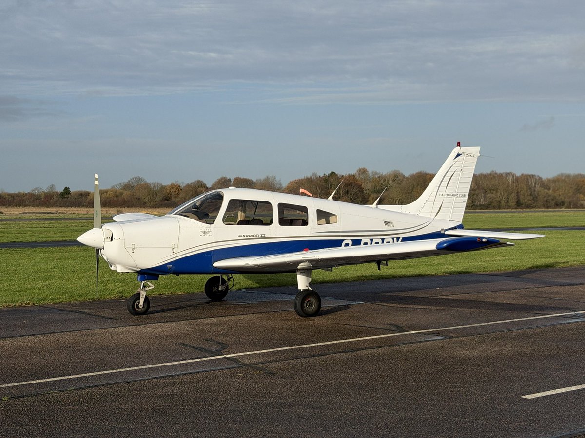 gamstonflying's tweet photo. Look who turned up this morning 👀 

G-BPRY will be with us for a few months and is now available to book online. https://t.co/3yX6qwXsKE