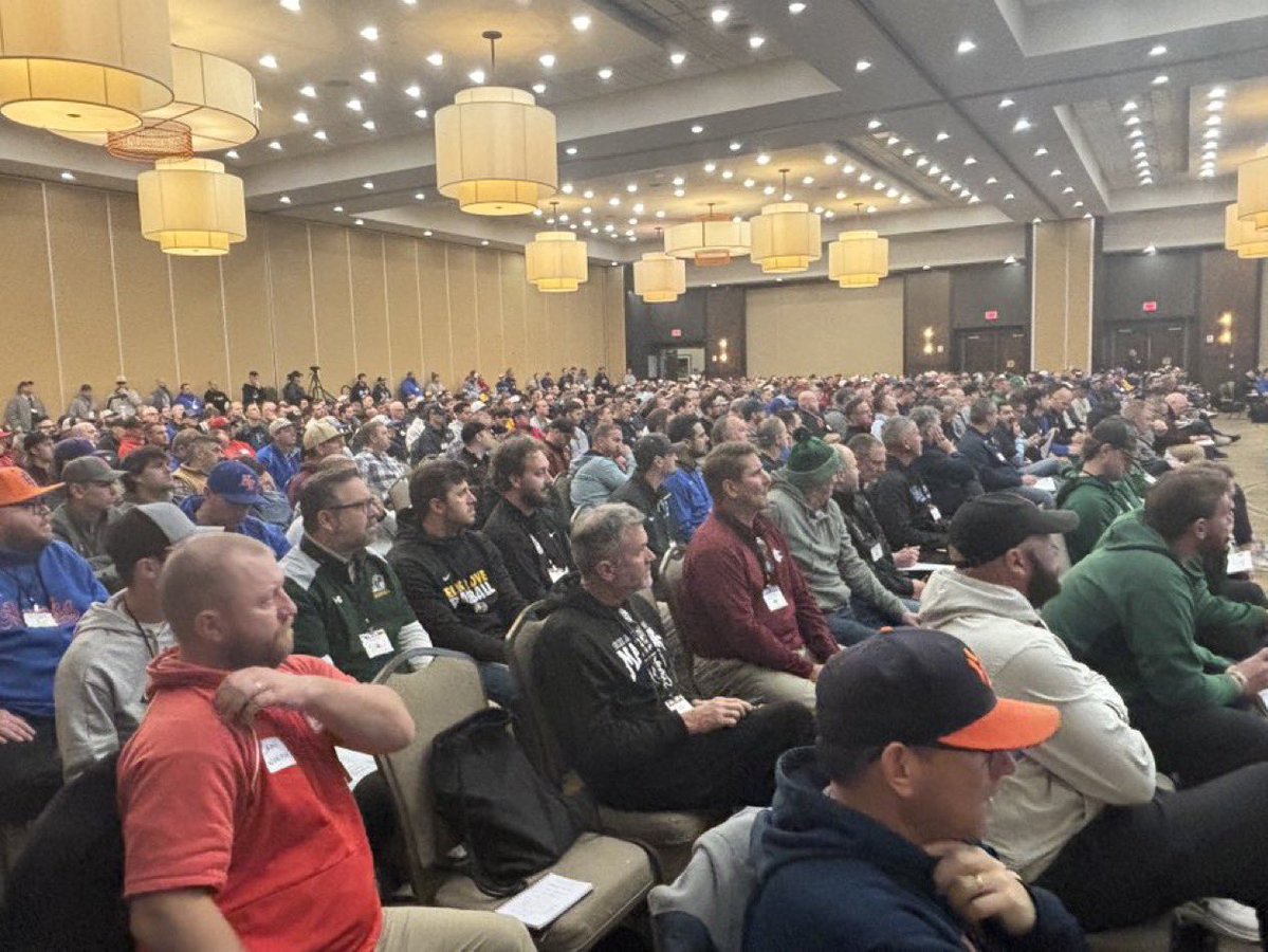 12/8🤔’s from the <a href="/IHSBCA1/">Illinois High School Baseball Coaches Association</a> 
Thanks to <a href="/LeeMilano1/">Lee Milano</a> <a href="/DominicSavino/">Dominic Savino</a> <a href="/JimThome_MLB/">JimThome_MLB</a> <a href="/CLSBaseball/">Brian Bogda</a> 
🤔

Your currency as a coach is your credibility.
~ Joel Klatt 

✝️

"Let the Light shining in you be greater than the light shining on you."
~ Dabo Swinney

🤔

When it comes to