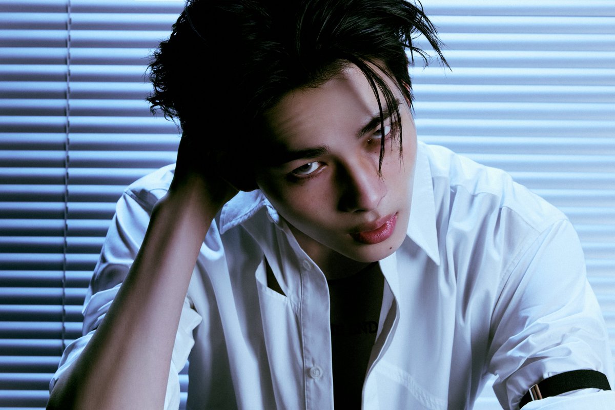 Happy 20th birthday to the extremely talented, gifted, ace maknae, dancing machine, charismatic, strikingly handsome, dedicated, charming, hardworking, kind and pure soul, NI-KI of ENHYPEN.