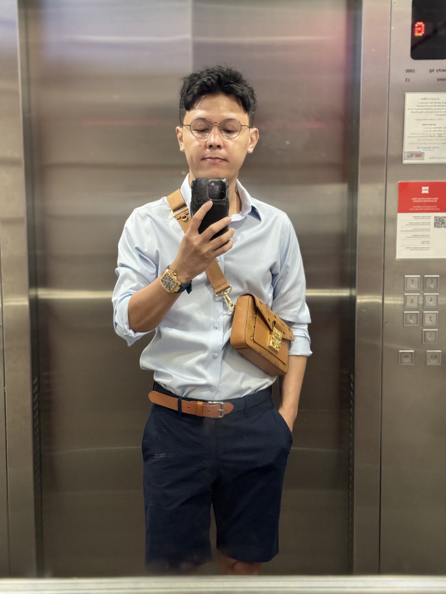 Happy birthday to me 35th anniversary 
🎁🎁🎁🎁🎂🎂🎂🎂🎂🎁🎁🎁🎁
#สุขสันต์วันเกิด #ไปรับของขวัญห้องใครใด้บ้าง
#พ่อลูก1 #รับสมัครที่รักหนึ่งอัตรา  #ศรีราชา #พัทยา #ระยอง #สัตหีบ #คลองสาน #เจริญนคร #ลาดกระบัง #บางแสน #ICONSIAM #คู่ #เดียว #สูงวัย #เก็บความลับเก่ง