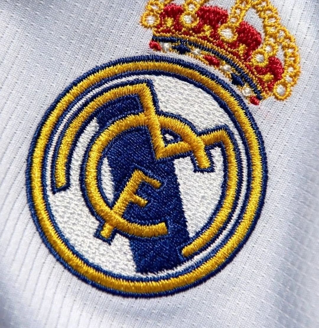 (fan) REAL MADRID FANS 🤍 tweet media