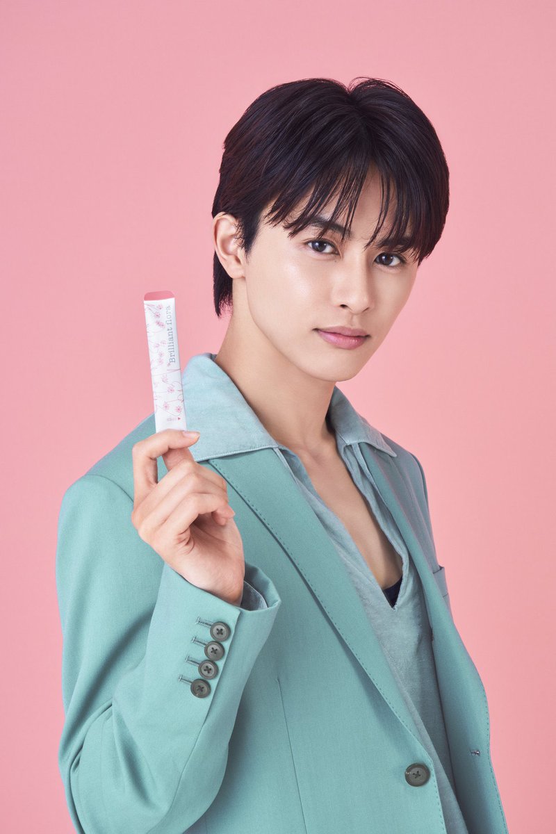 タクヤページ 想像以上にセクシー💚✨✨ #超特急 #タクヤ #ブリフロ