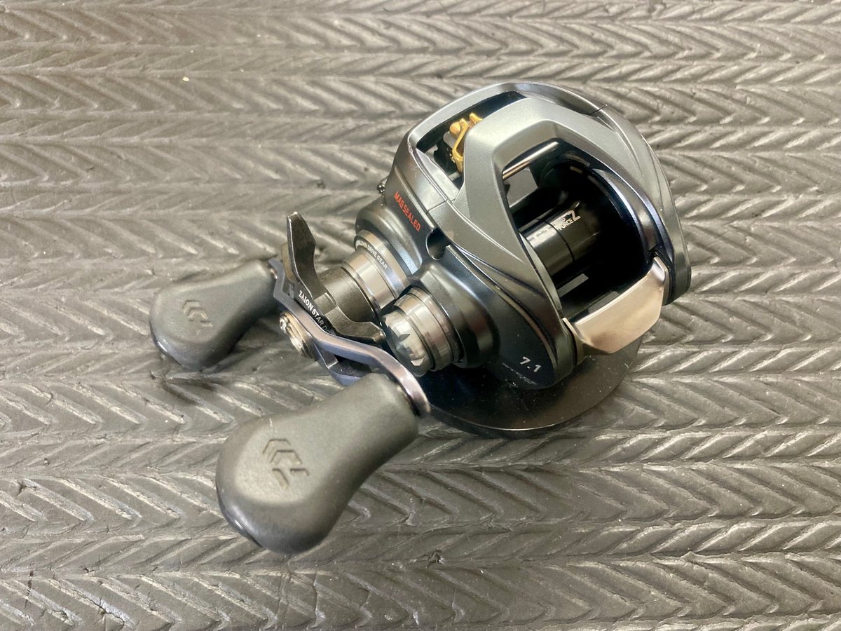 営業案内634~千葉県の お客様より 郵送にて リール塗装依頼 頂きました