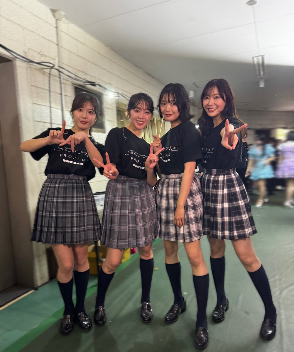 a_ika1120's tweet photo. あー青春すぎる、、、やっぱ最強すぎる、、、
20周年おめでとうございます！😌

#AKB48 #AKB48_20thYear #AKB48は青春ですin武道館 https://t.co/UHdQmvXAqO