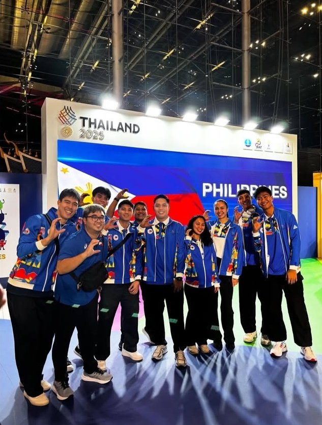 Win_Streak11's tweet photo. Yikes!. Best of luck, flag bearer Bryan Bagunas, Alas Pilipinas & Cignal players🇵🇭❤️
#Alas_Pilipinas #volleyball
#SEAGames2025 https://t.co/wYPaGMB2QB